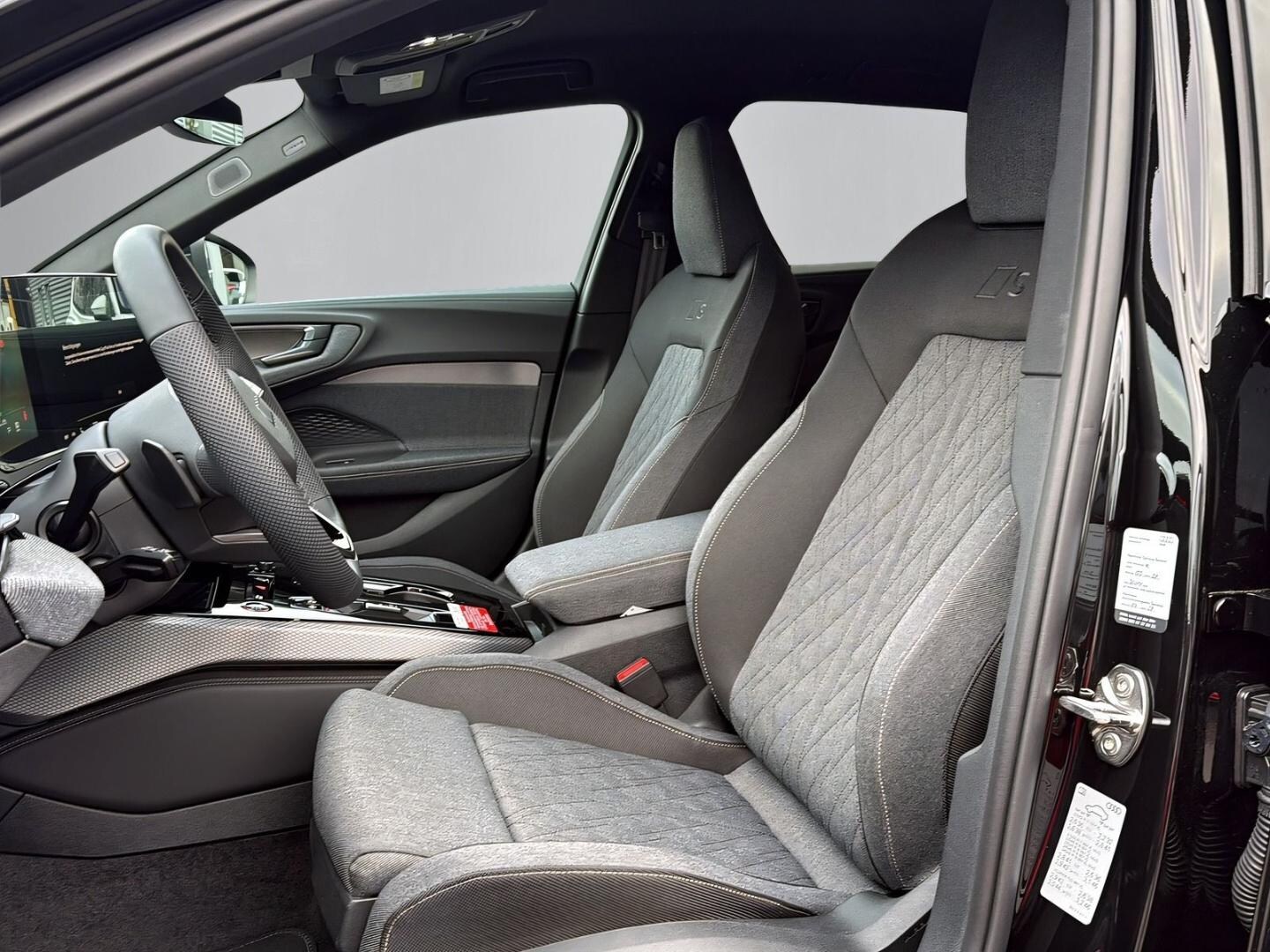 Bild über Audi A5 Avant TDI quattro 150 kW S tronic - für weitere Informationen kontaktieren Sie den Audi Partner