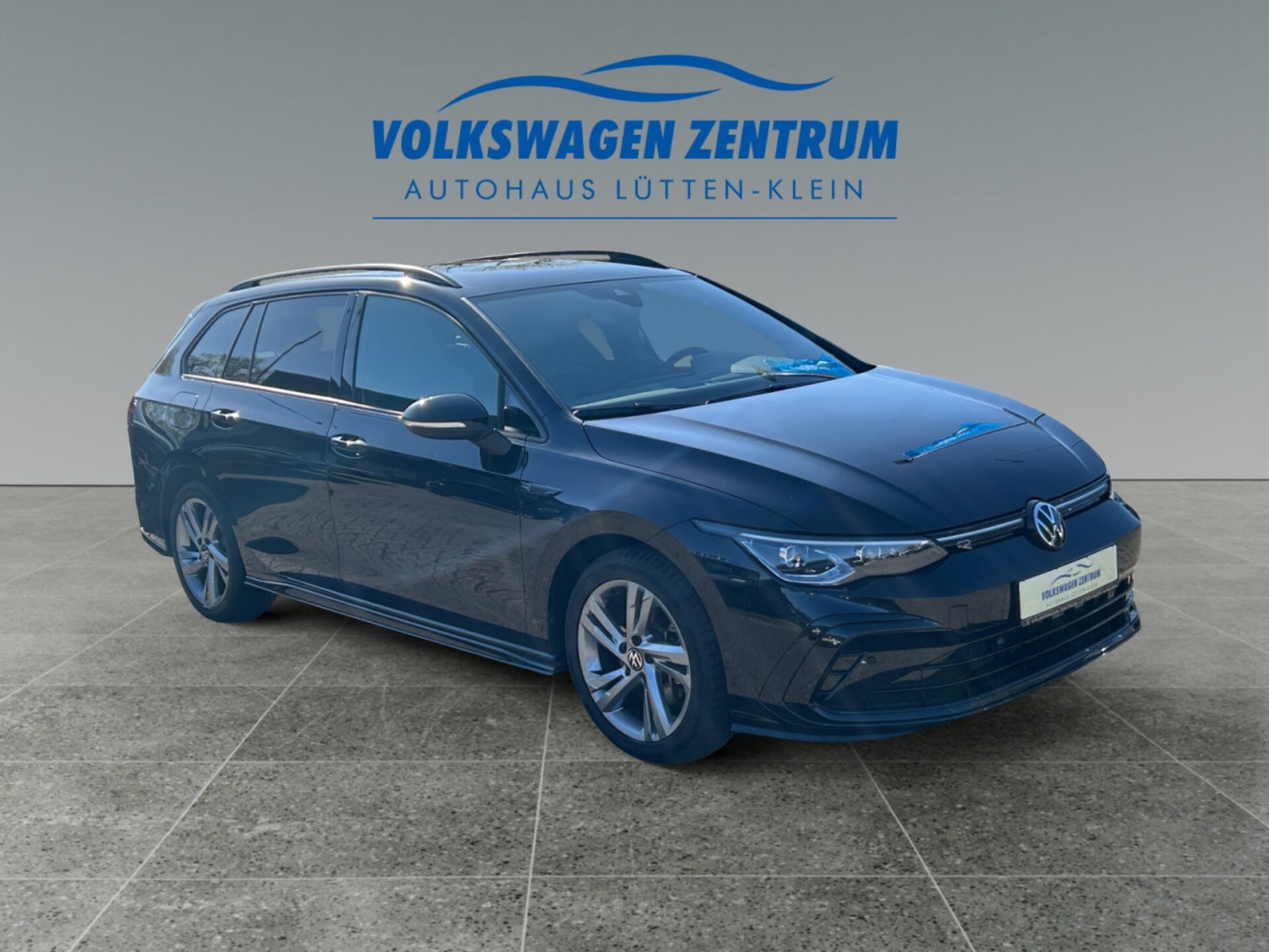 Volkswagen Golf Variant R-Line