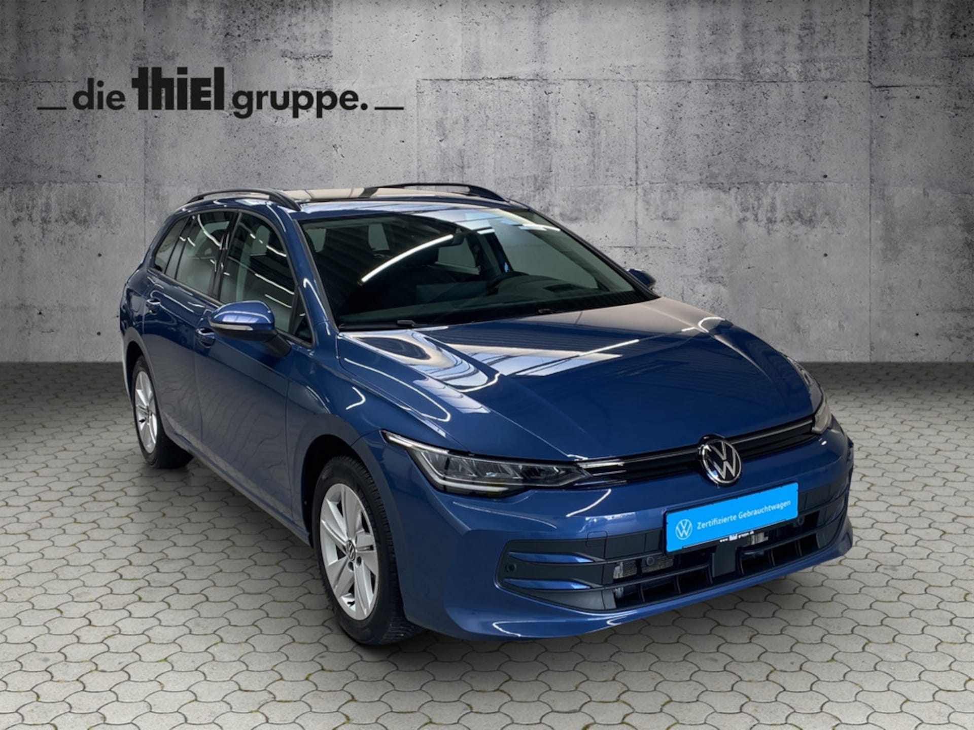 Volkswagen Golf Variant Life