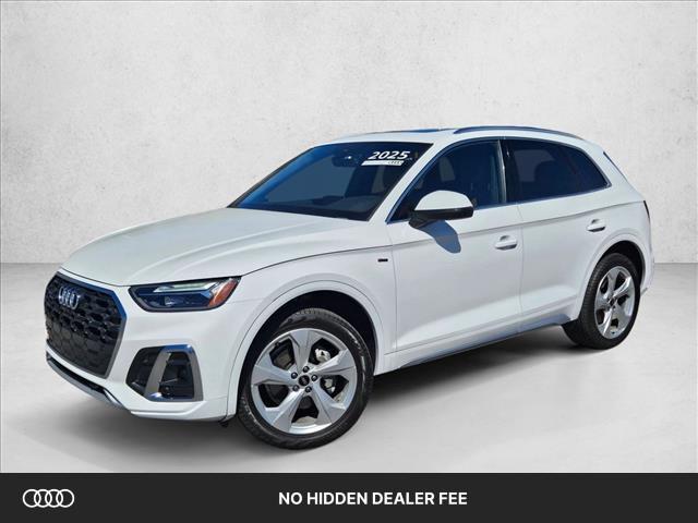 2025 Audi Q5 45 Premium Plus's photo