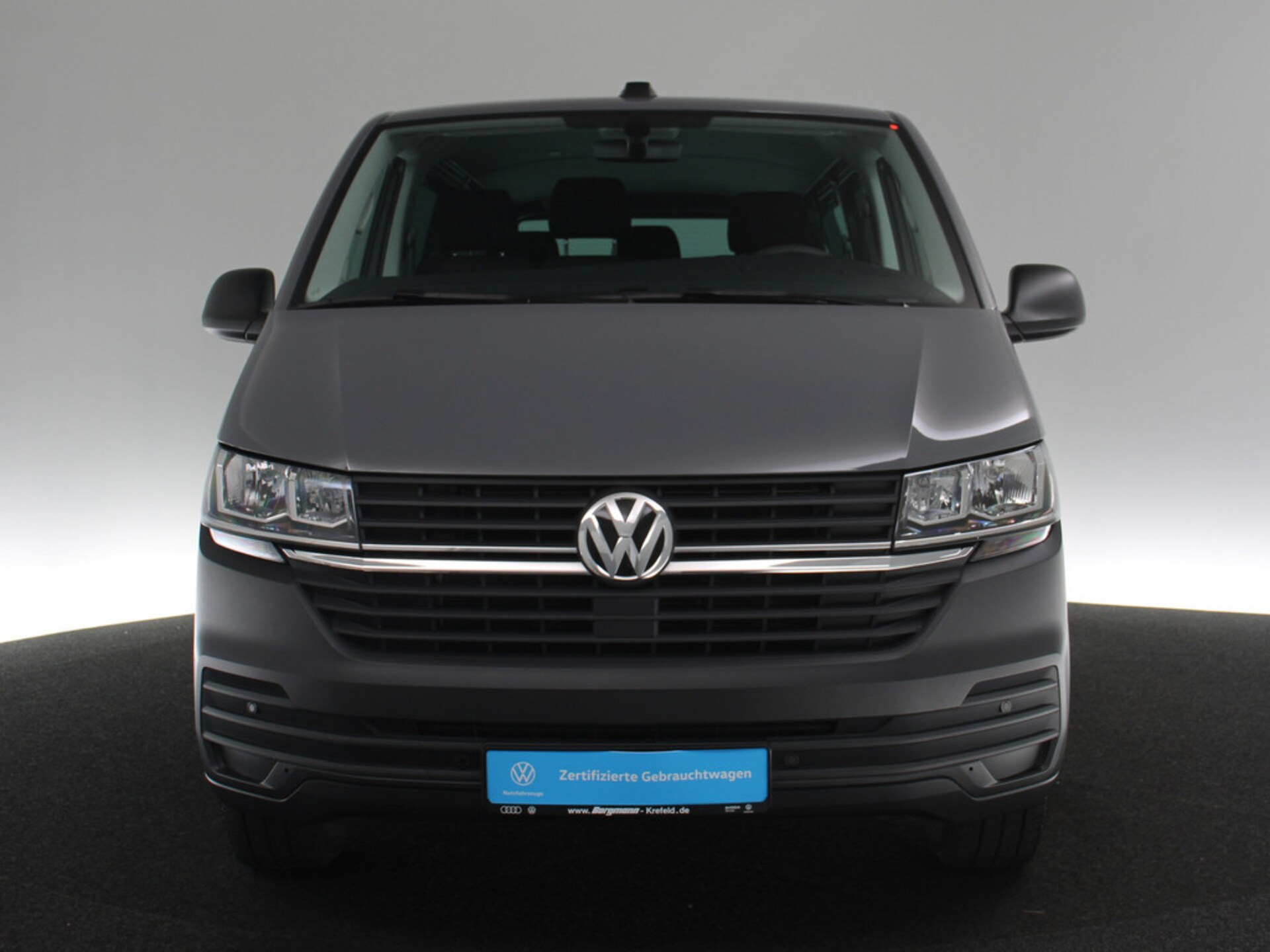Volkswagen T6.1 Transporter Kombi langer Radstand