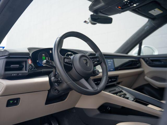 2024 Porsche Macan Electric