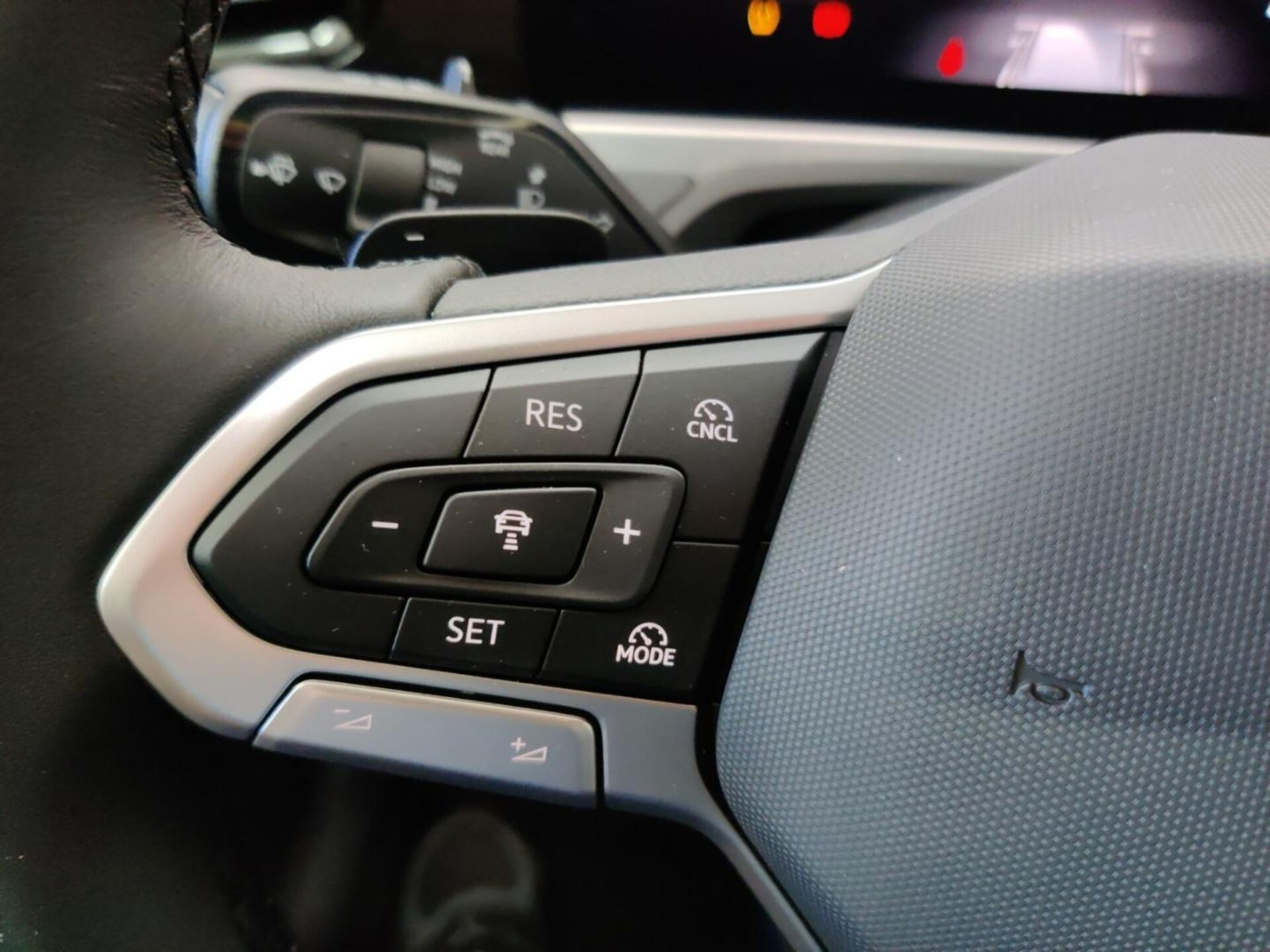 Volkswagen Passat Elegance