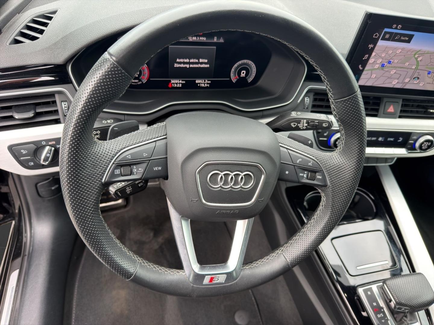 Bild über Audi A4 Avant S line 40 TFSI S tronic - für weitere Informationen kontaktieren Sie den Audi Partner