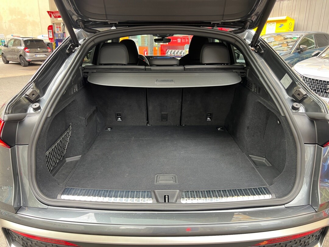 Image about Audi Q5 Sportback S line TFSI Hybride quattro 204 chS tronic