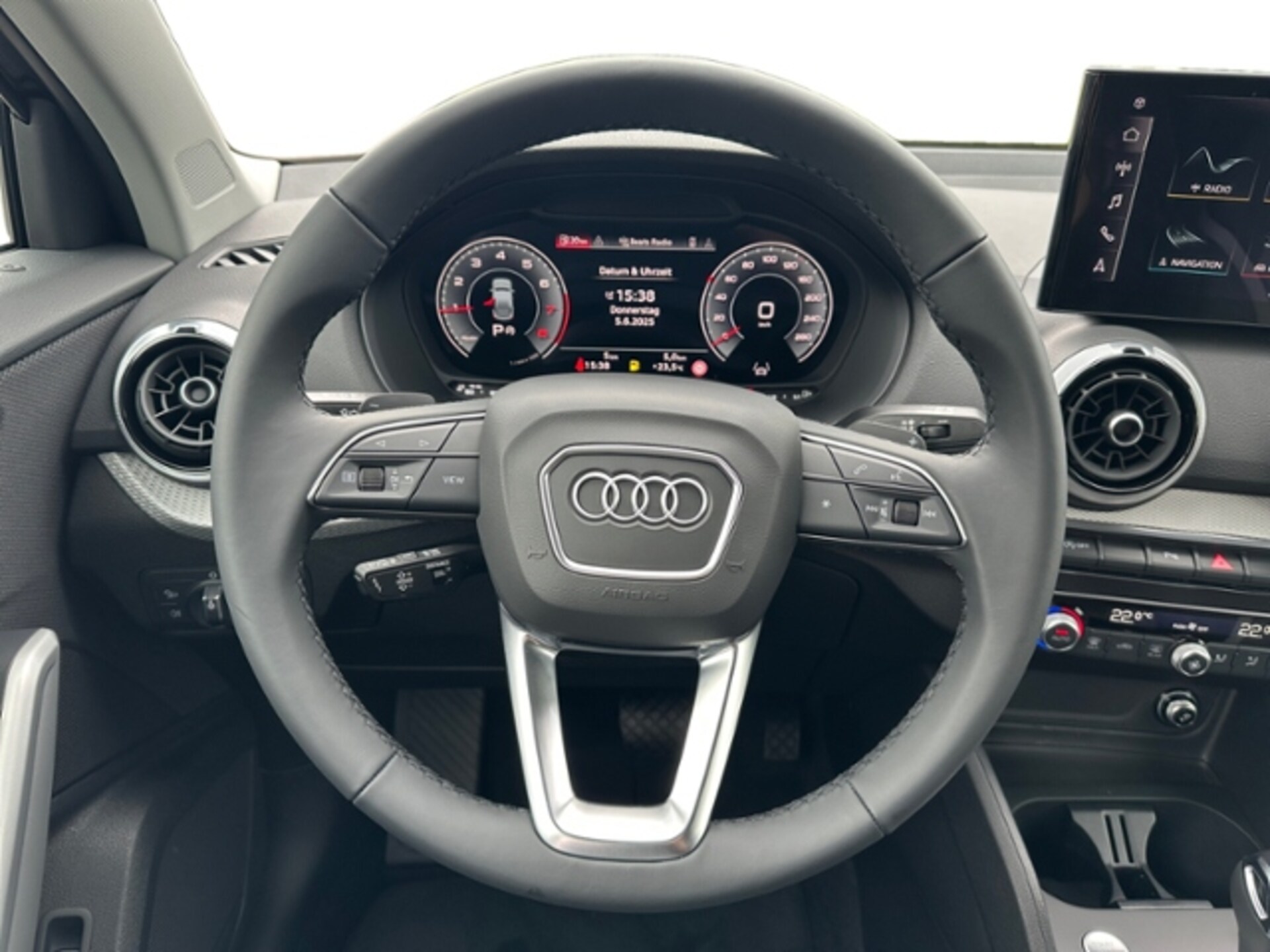 Audi Q2 S line