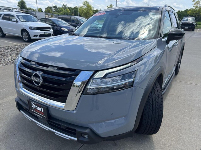 2022 Nissan Pathfinder