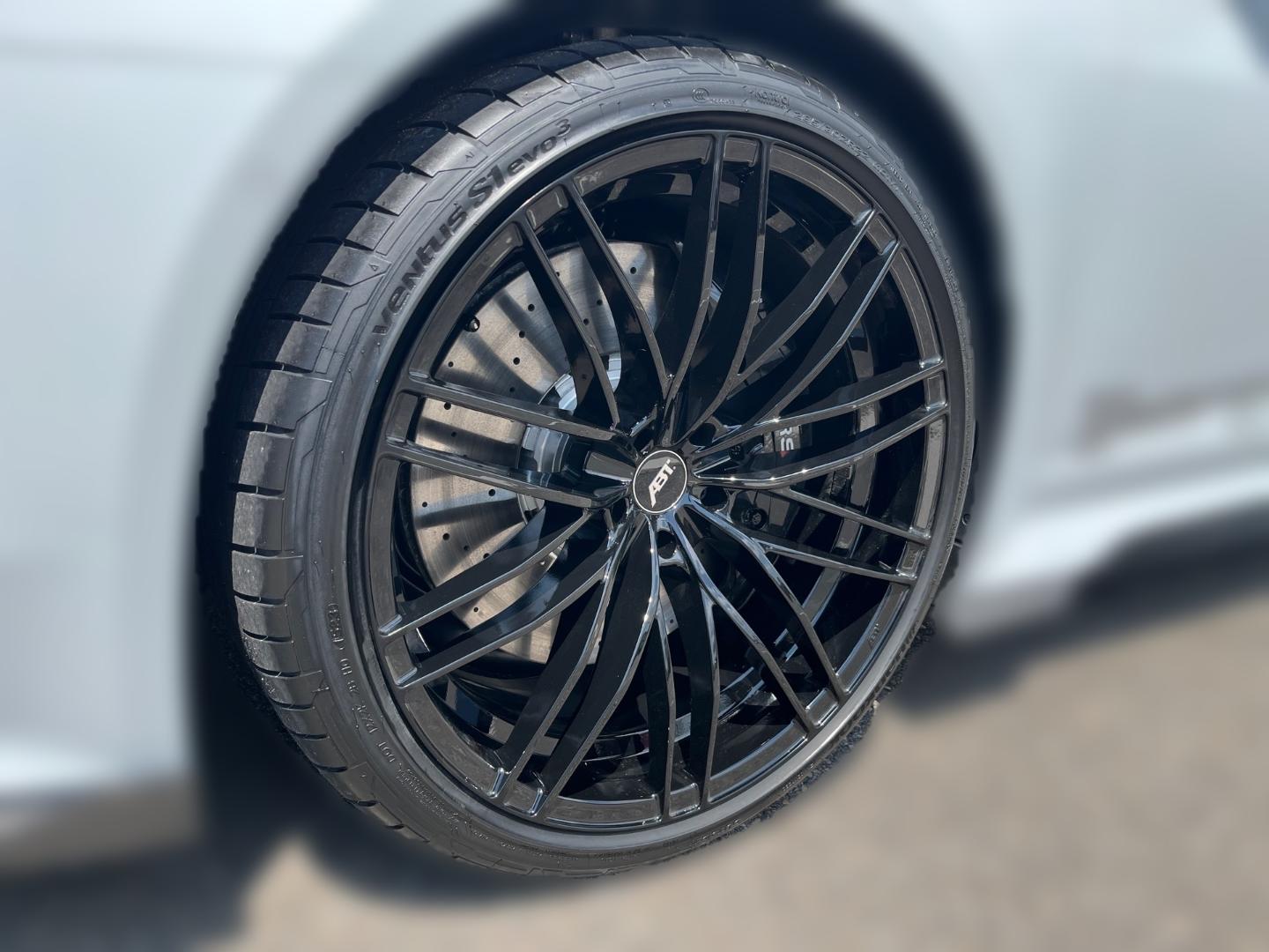 Image about Audi RS 6 Avant TFSI quattro tiptronic