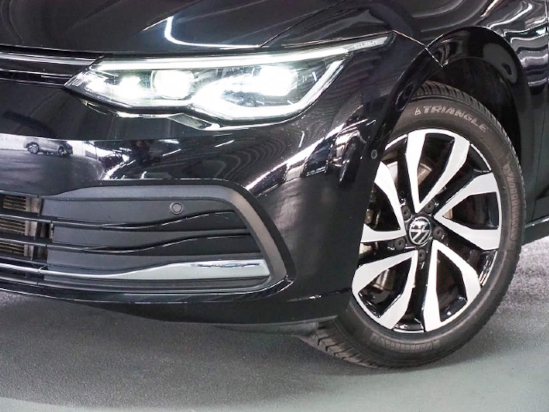 Volkswagen Golf Active
