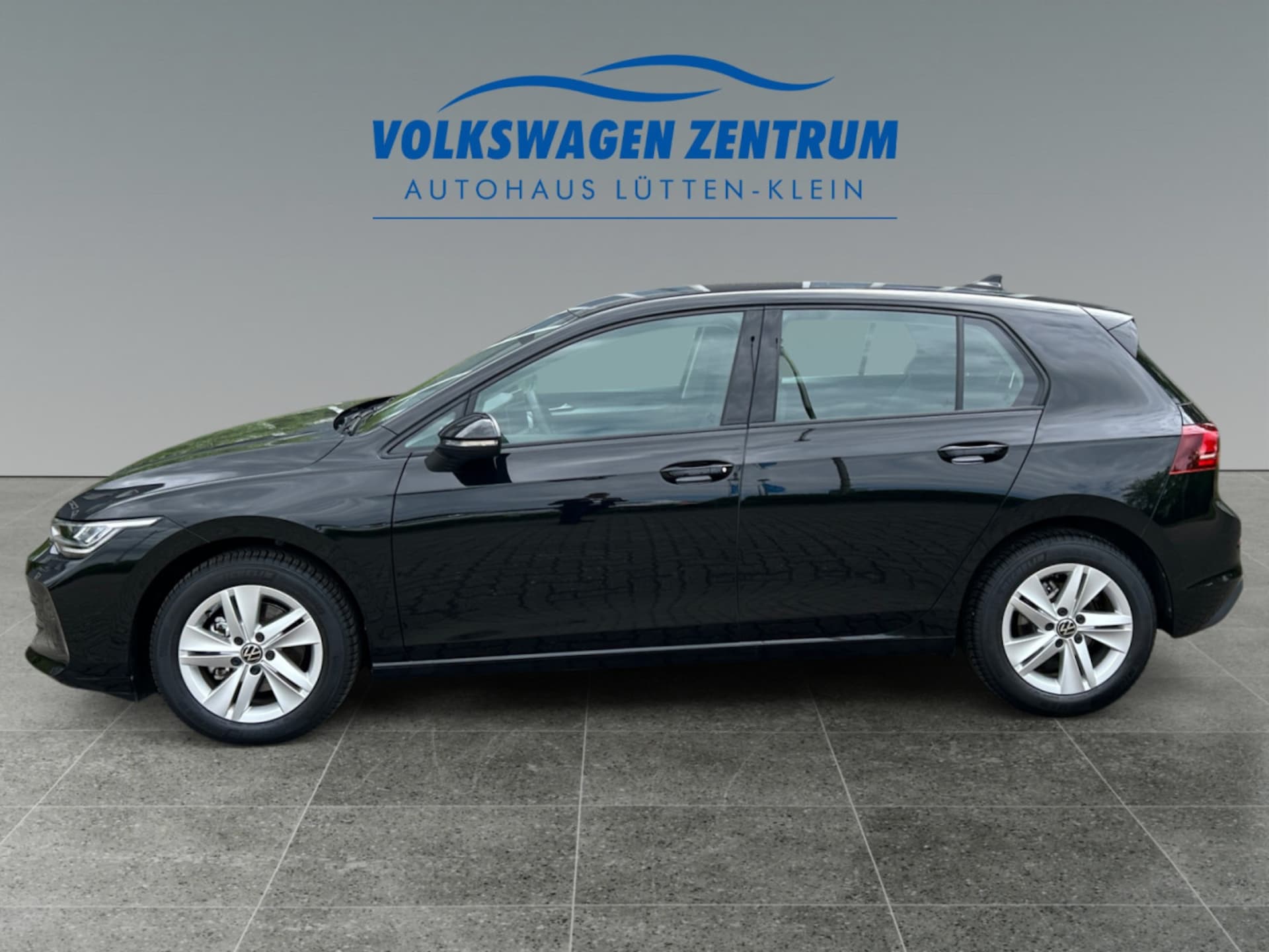 Volkswagen Golf Life