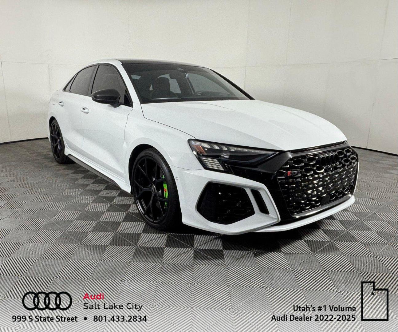 2023 Audi RS 3 2.5 TFSI quattro S tronic's photo