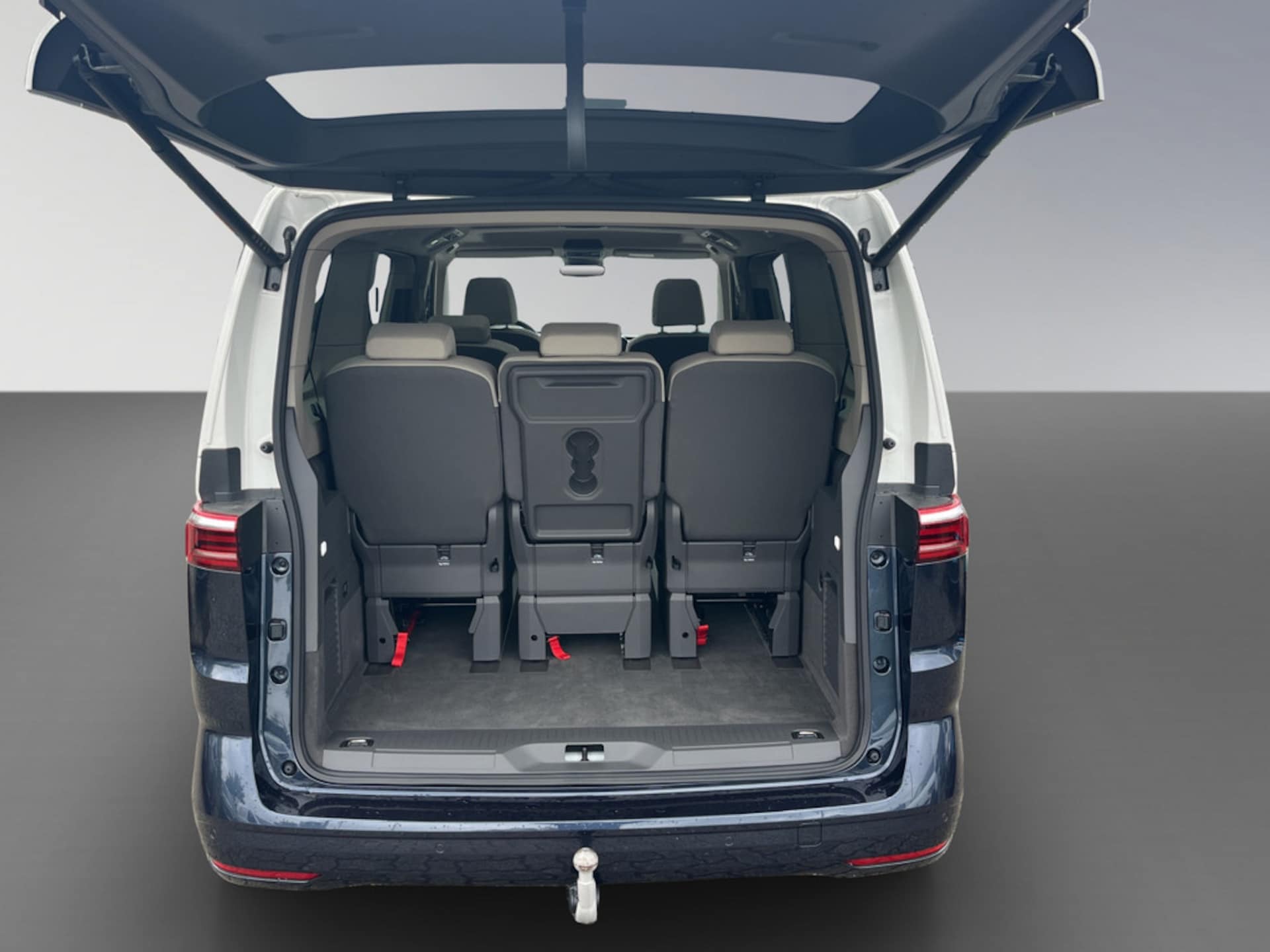 Volkswagen Multivan Langversion Basis-Modell