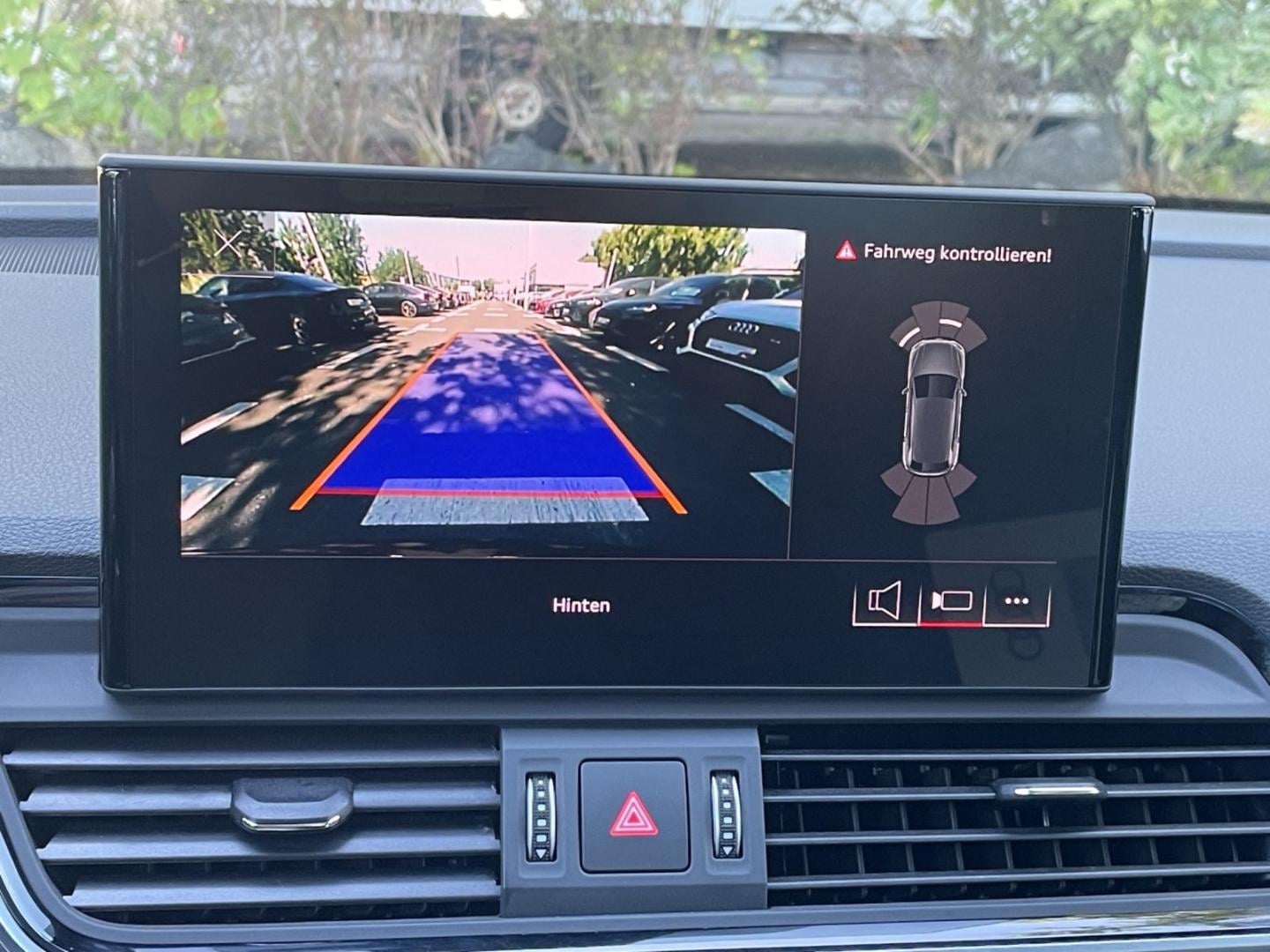 Bild über Audi Q5 40 TDI quattro S tronic - für weitere Informationen kontaktieren Sie den Audi Partner