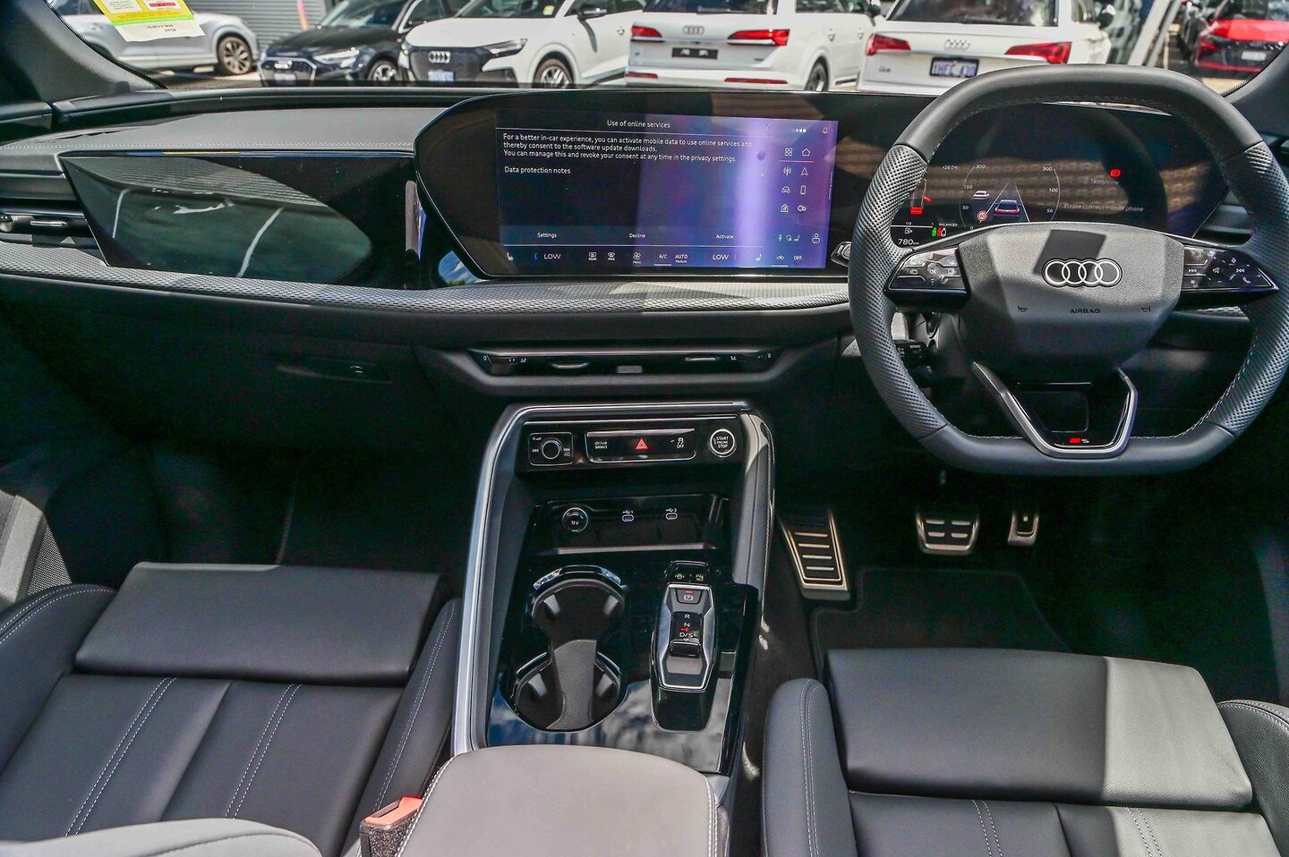 Image about Audi Q5 SUV TDI quattro 150 kW sport
