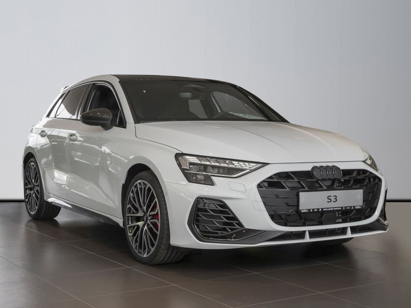 Bild über Audi S3 Sportback TFSI quattro S tronic - für weitere Informationen kontaktieren Sie den Audi Partner