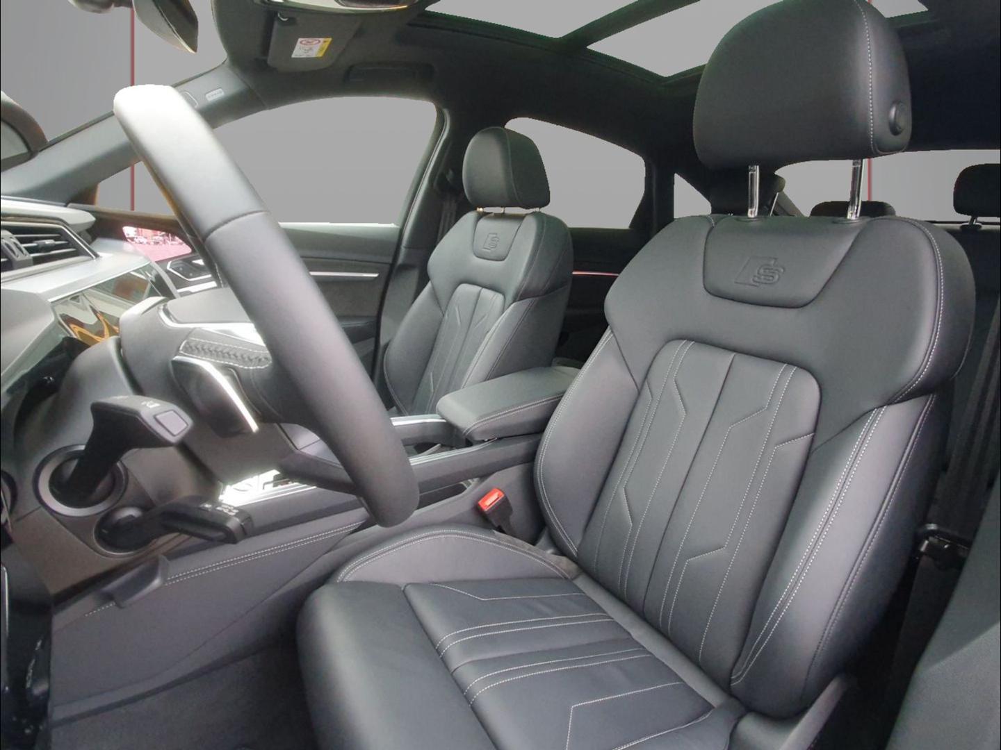 Image about Audi e-tron Sportback S line 55 quattro 300,00 kW