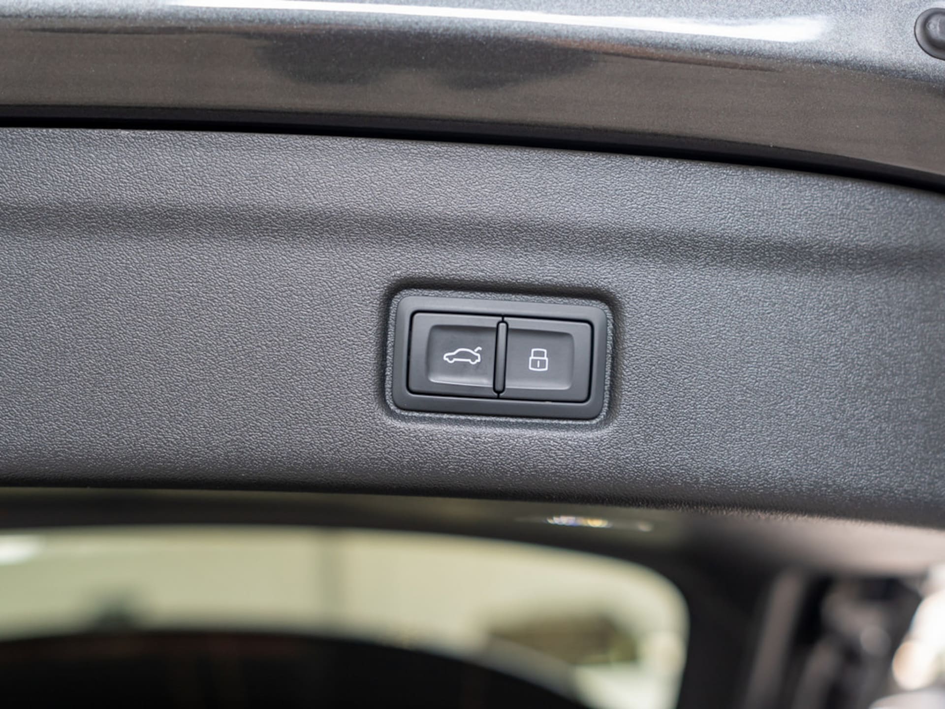 Audi Q6 SUV e-tron