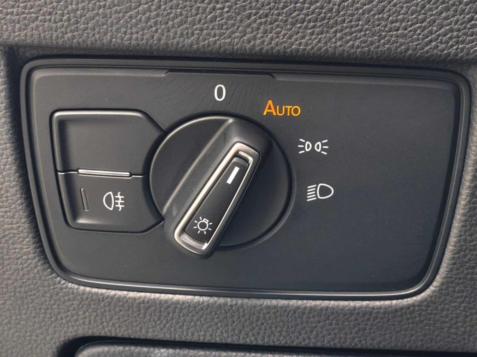 Volkswagen Arteon Model bazowy