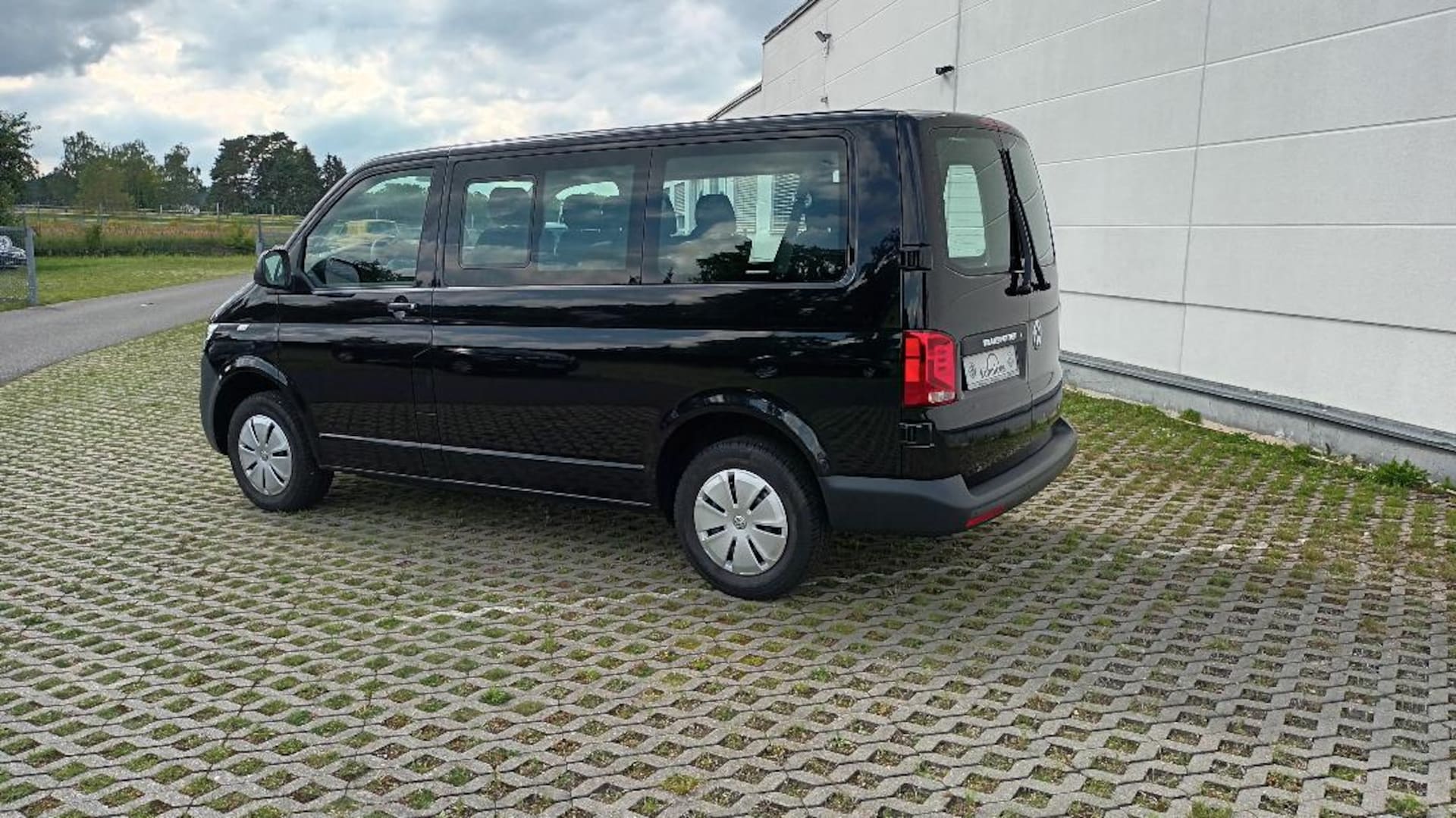 Volkswagen T6.1 Transporter Kombi kurzer Radstand
