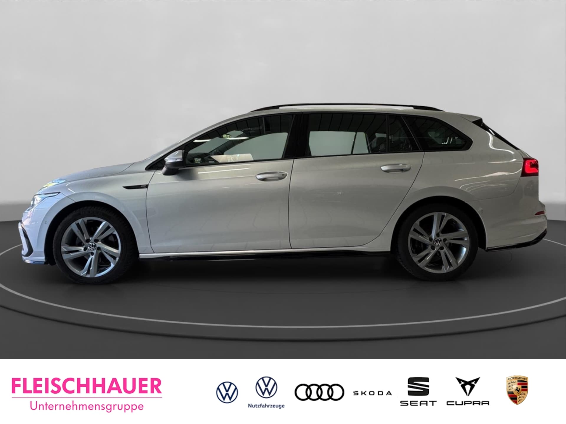 Volkswagen Golf Variant R-Line