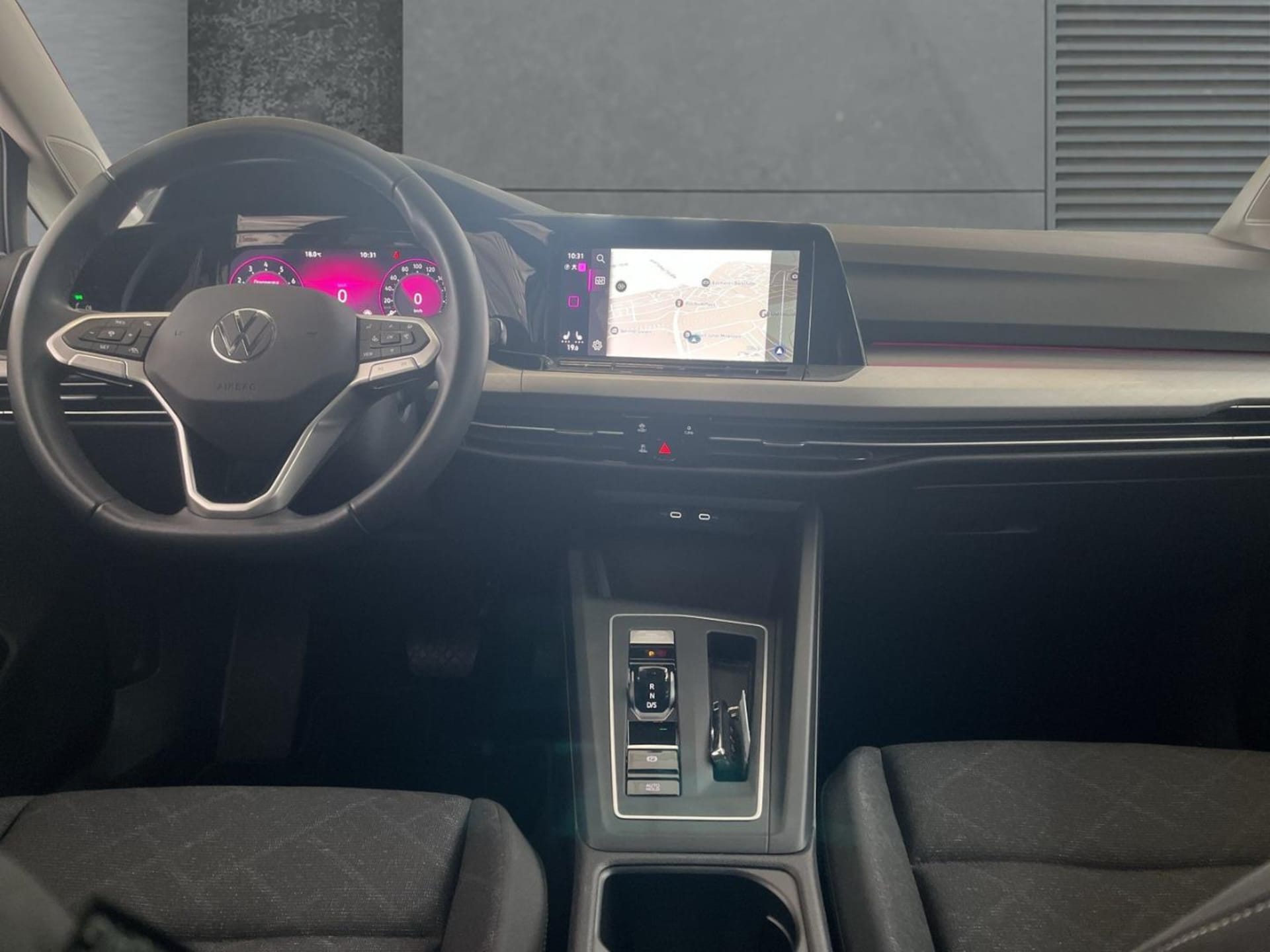 Volkswagen Golf Variant Life