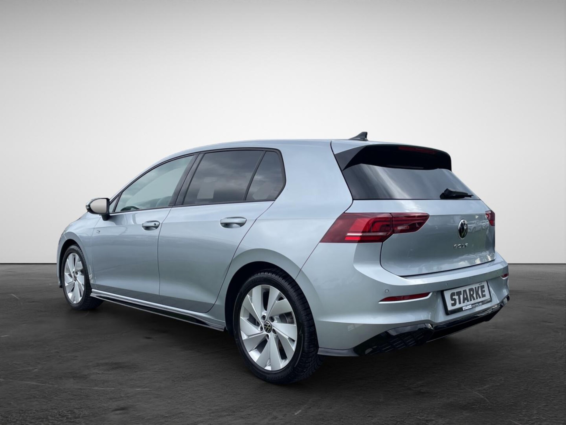 Volkswagen Golf R-Line