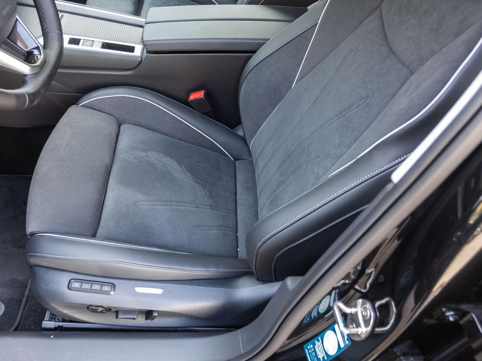 Volkswagen Passat – Bild 13