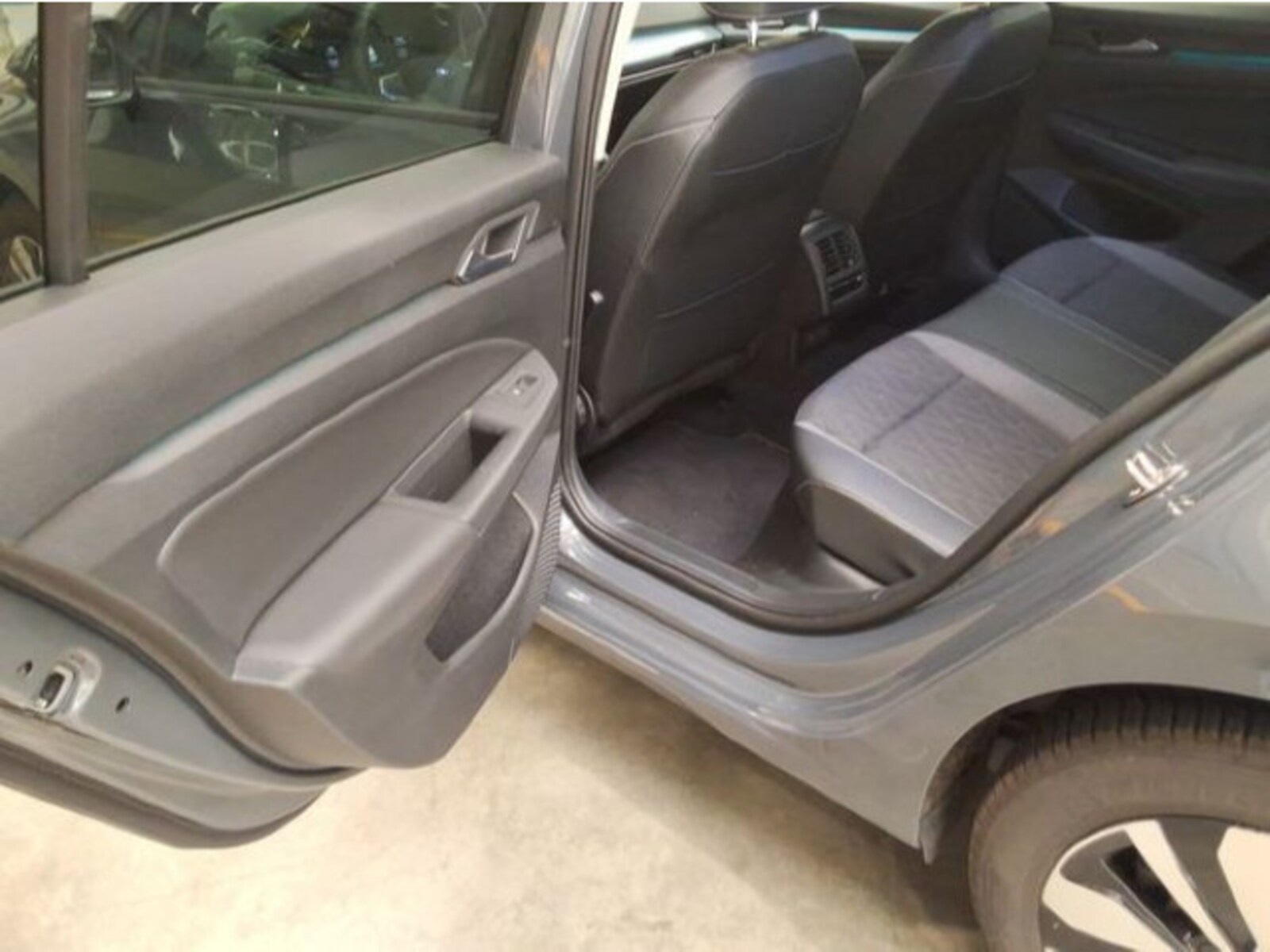 Volkswagen Golf Variant – Bild 5