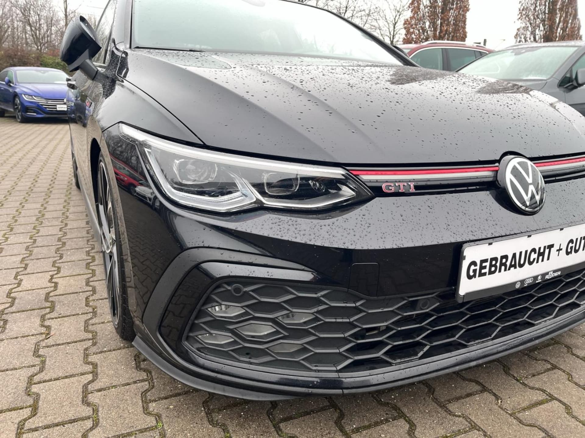 Volkswagen Golf GTI