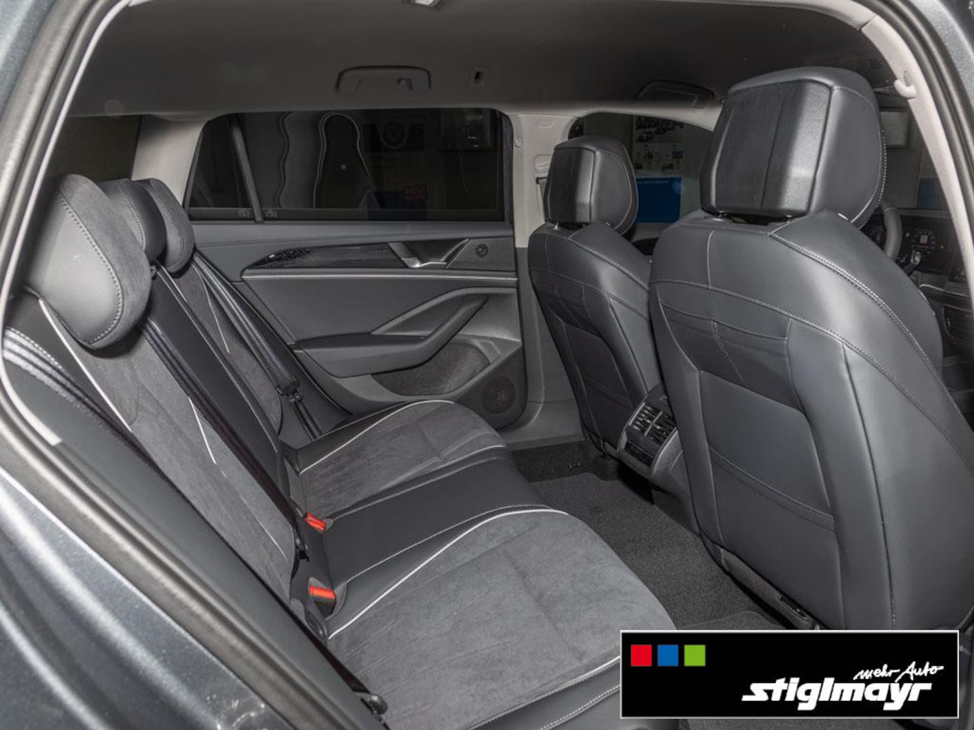 Volkswagen Passat Business