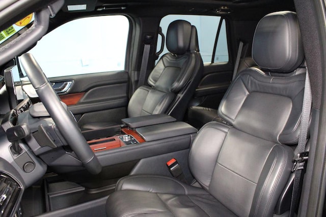 2024 Lincoln Navigator