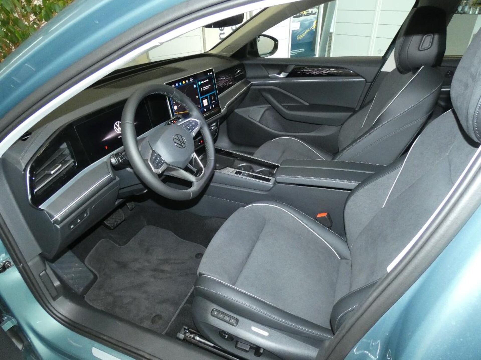 Volkswagen Passat Elegance