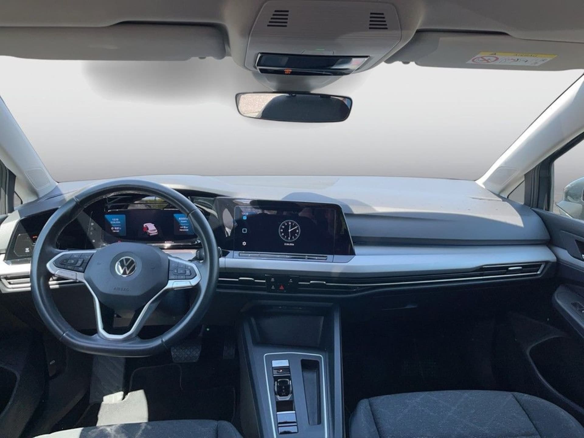 Volkswagen Golf Variant Life