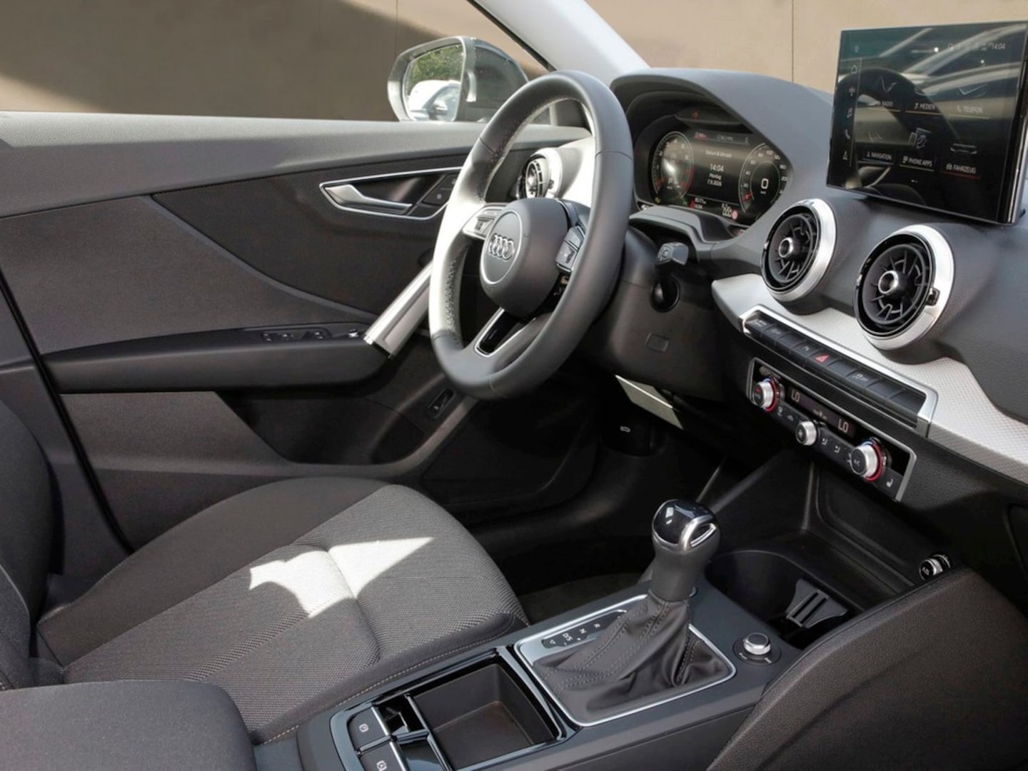 Bild über Audi Q2 S line 35 TFSI S tronic - für weitere Informationen kontaktieren Sie den Audi Partner