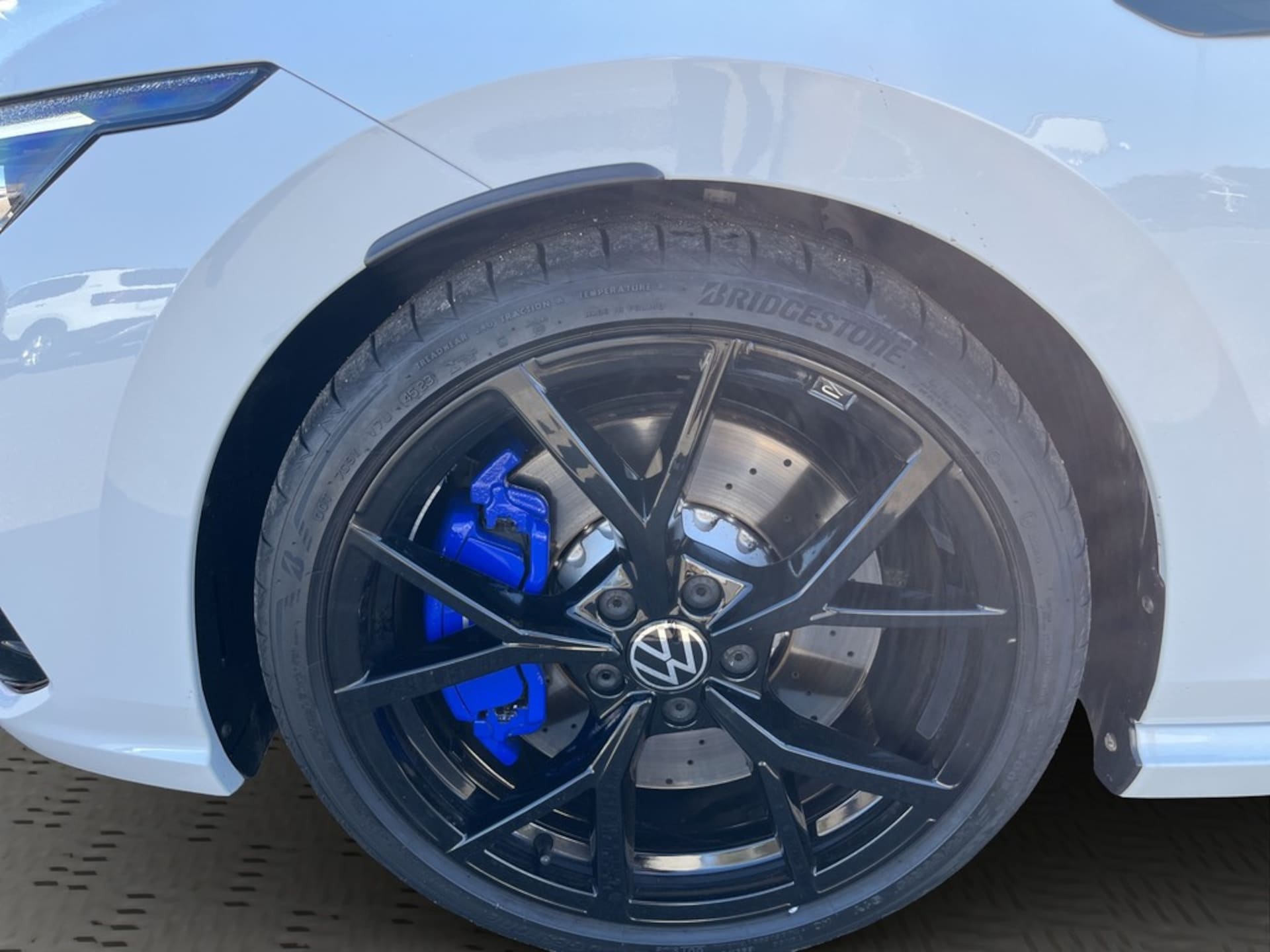 Volkswagen Golf R