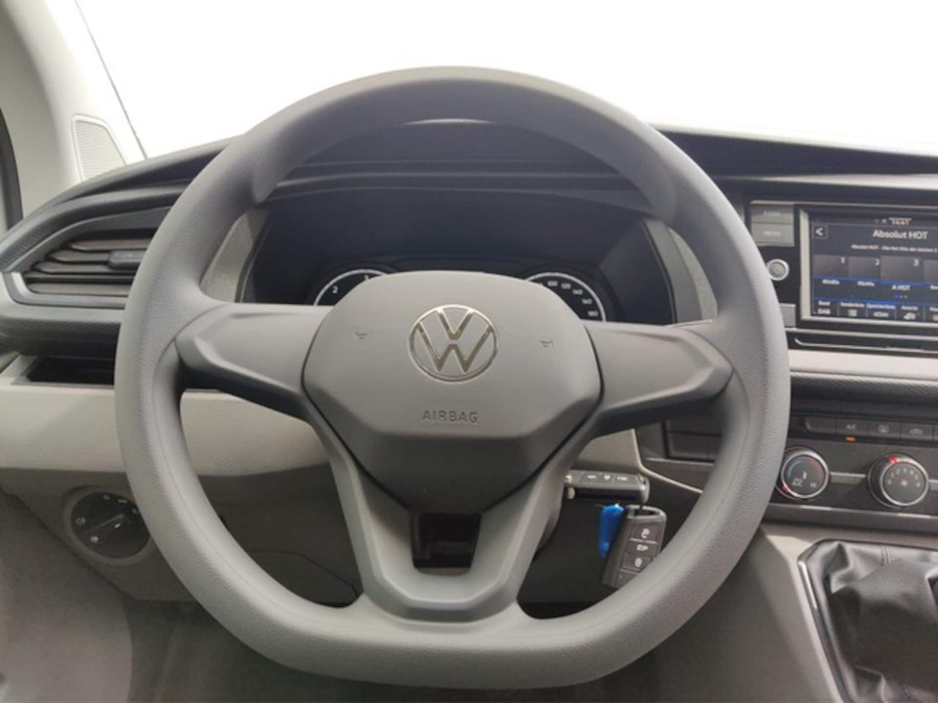 Volkswagen T6.1 Transporter Kombi kurzer Radstand
