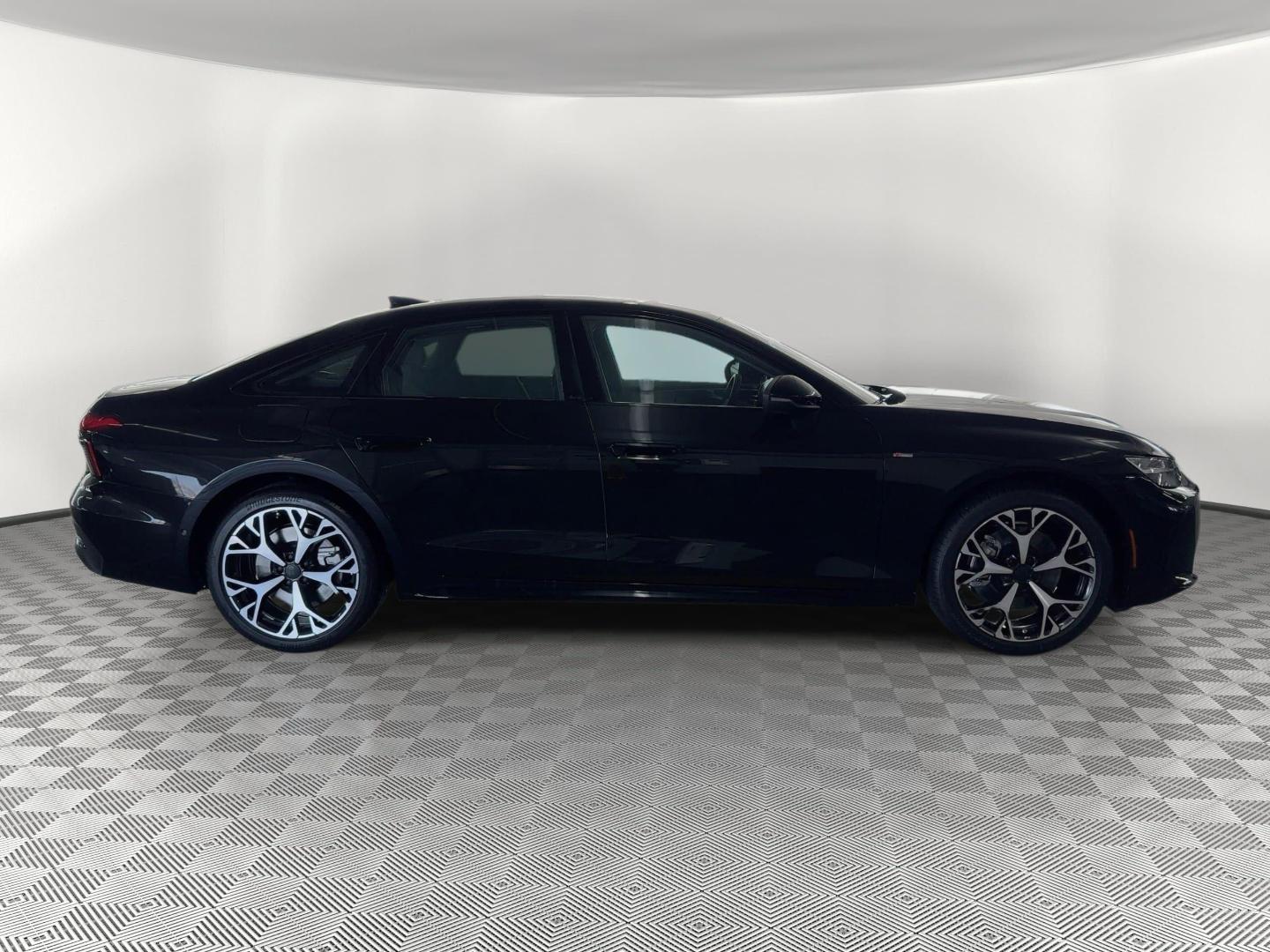2026 Audi A6 Premium Plus - Photo 8