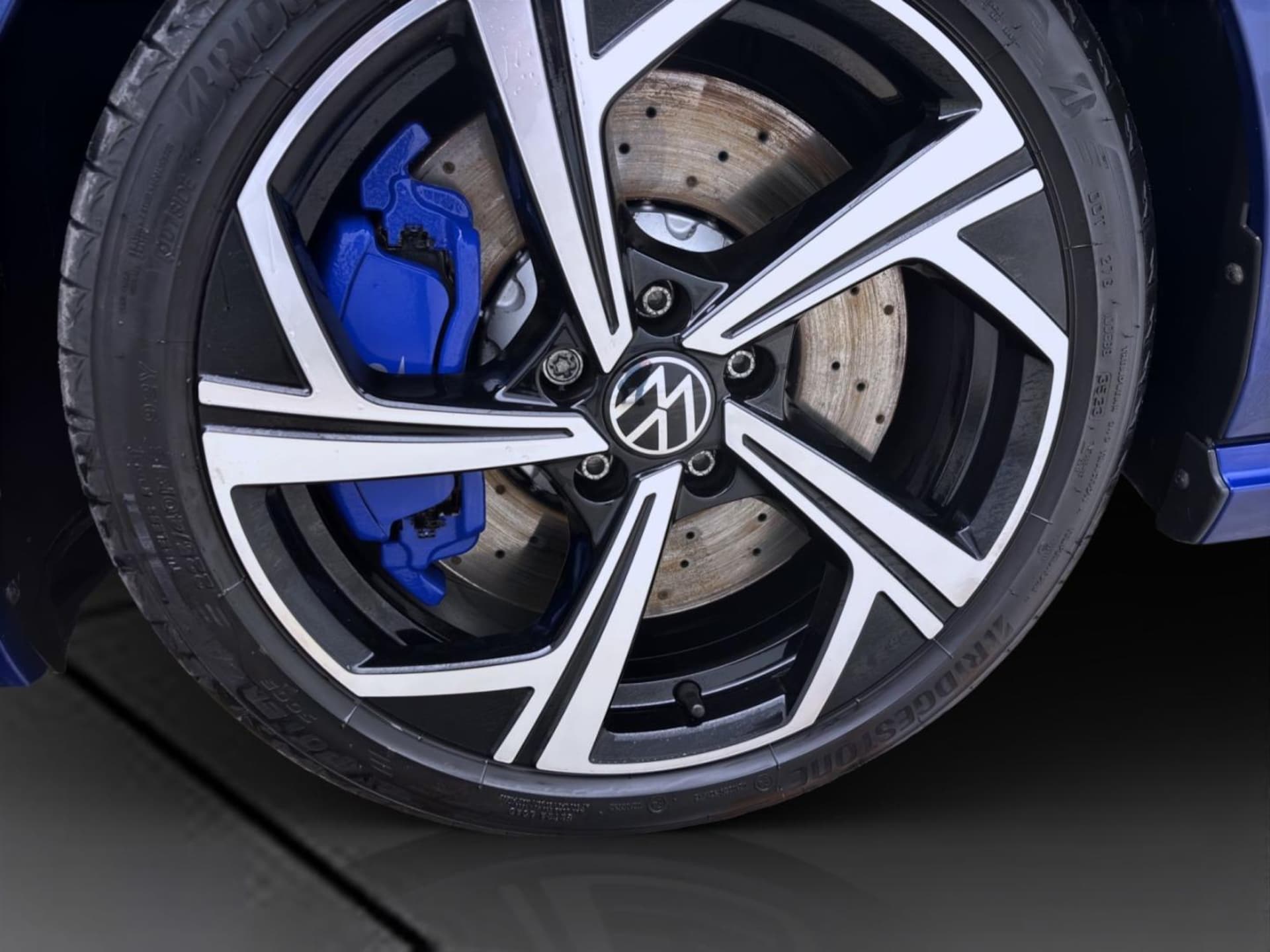 Volkswagen Golf R