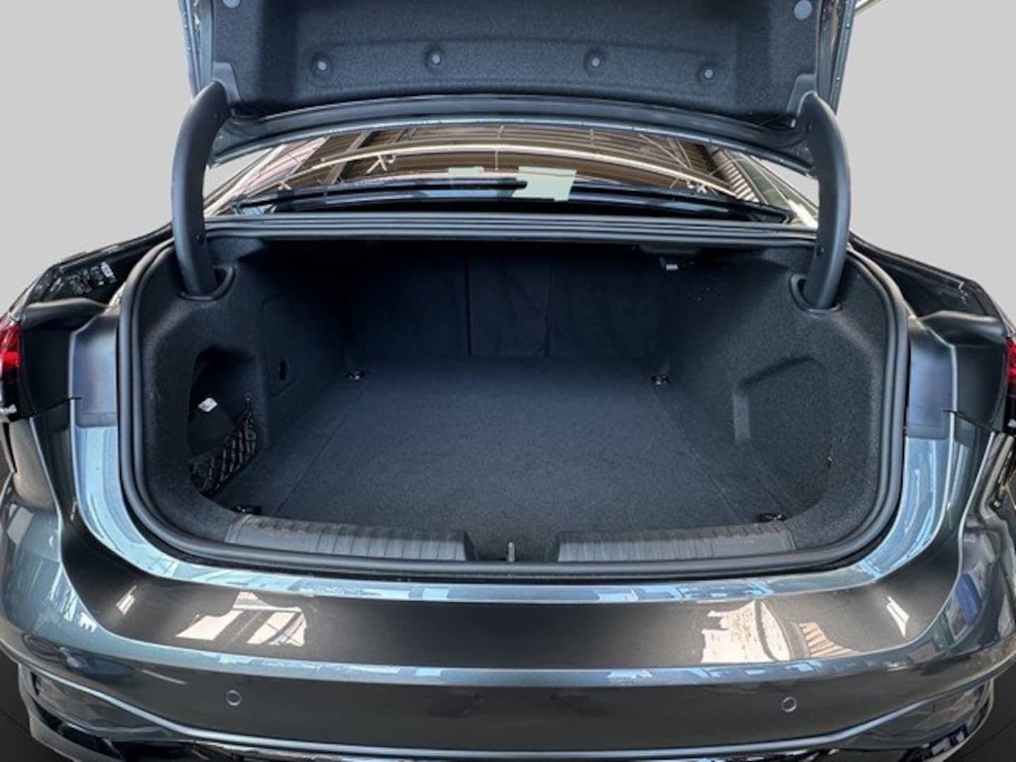 Bild über Audi A6 Limousine edition one TDI quattro 150 kW S tronic - für weitere Informationen kontaktieren Sie den Audi Partner