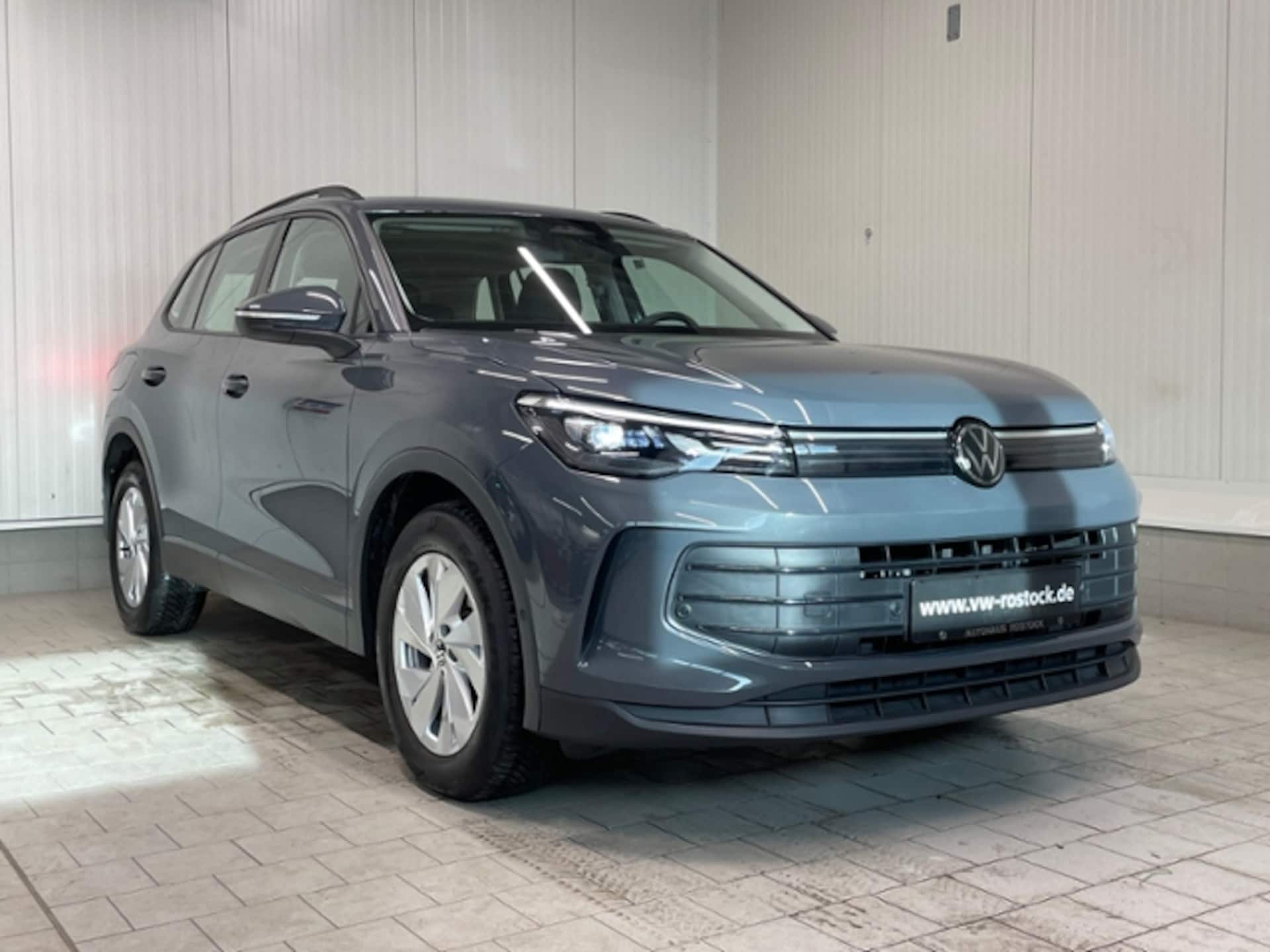 Volkswagen Tiguan Basis-Modell