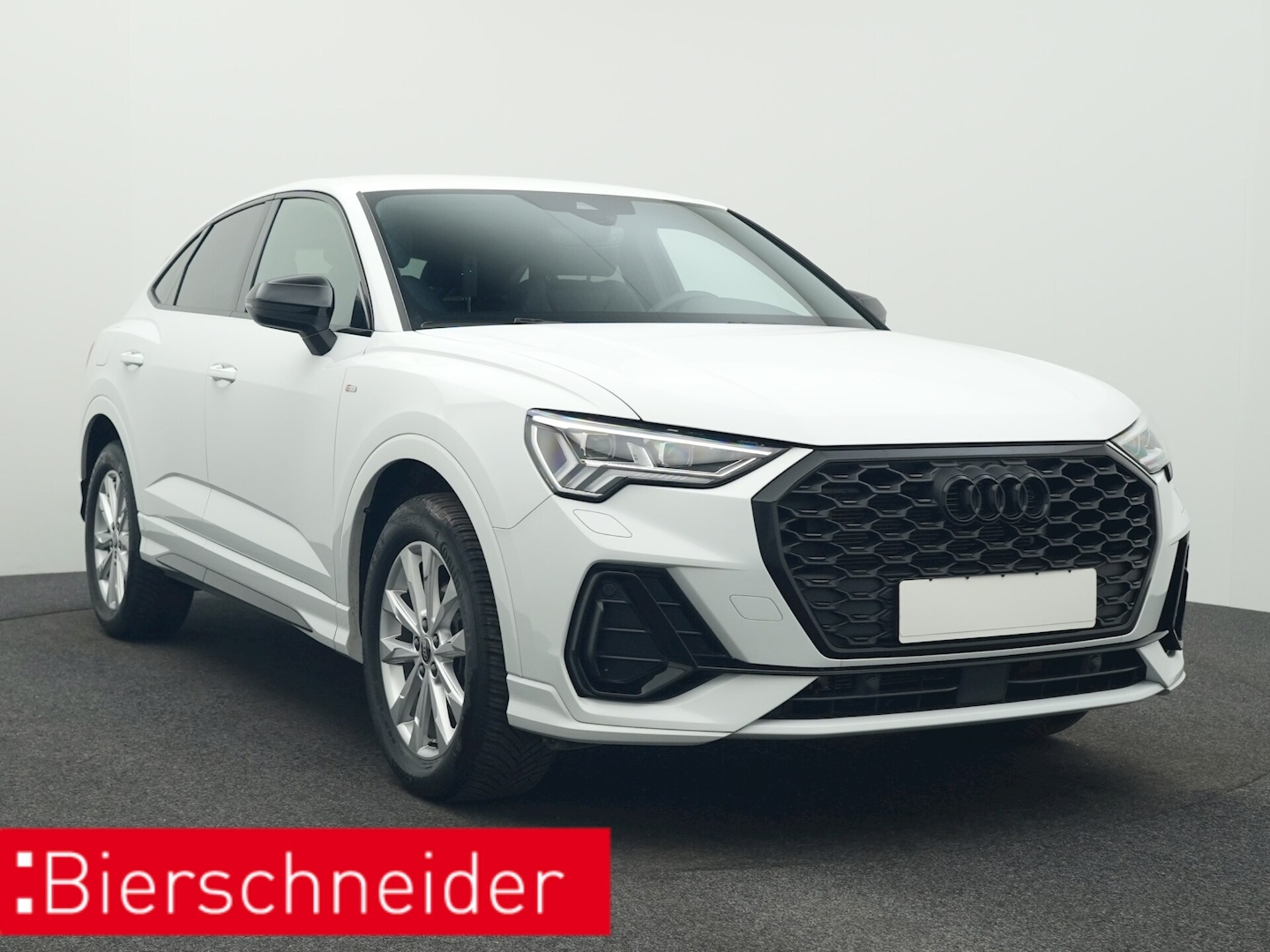 Audi Q3 Sportback S line