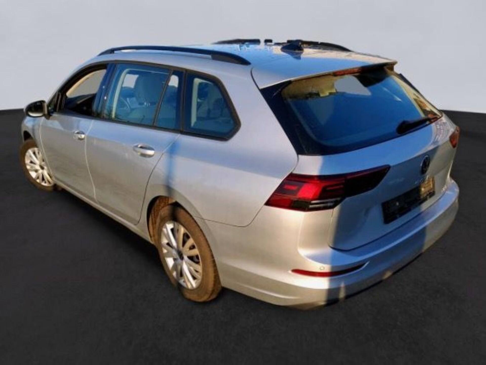 Volkswagen Golf Variant Life
