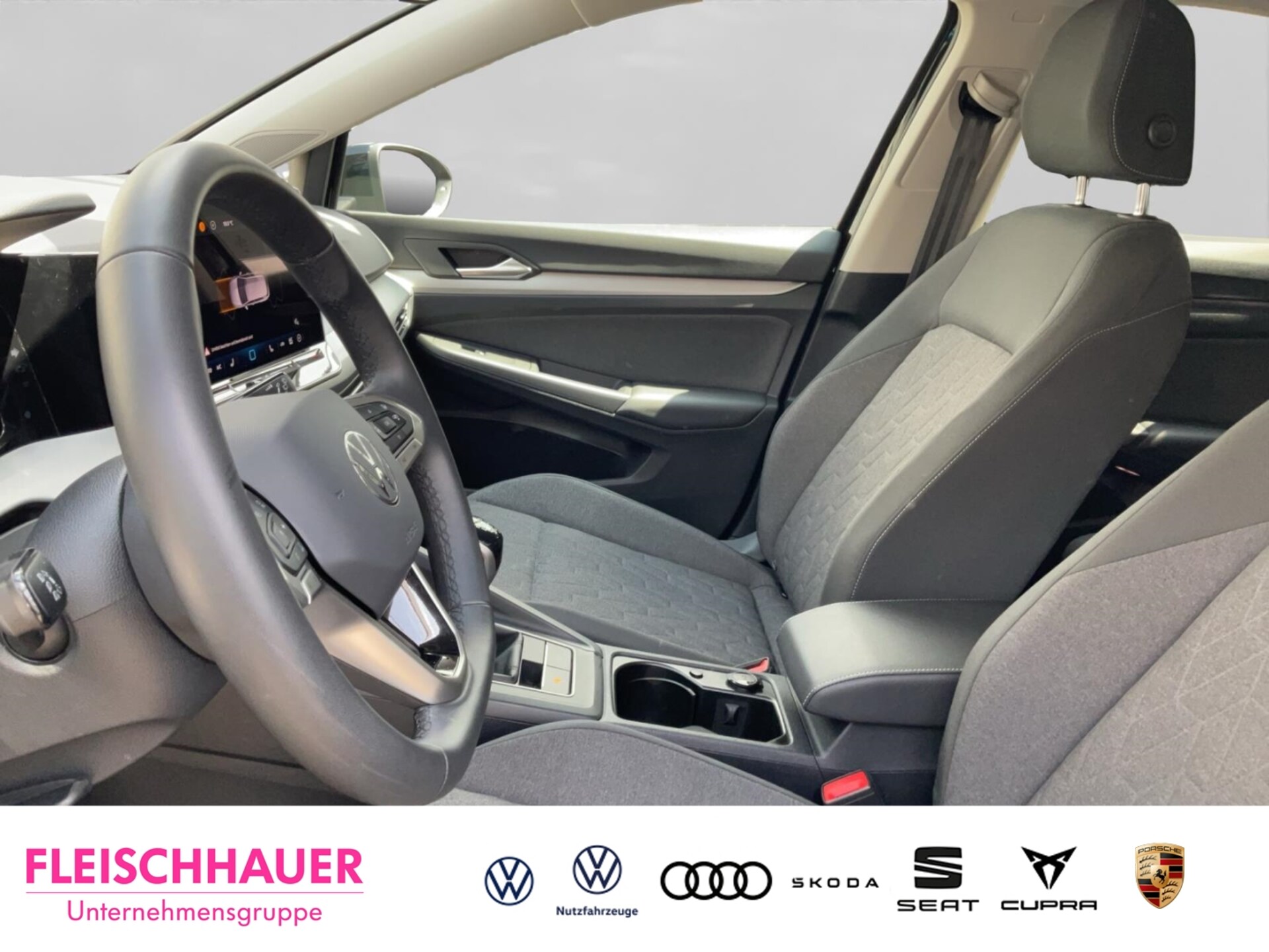 Volkswagen Golf Life