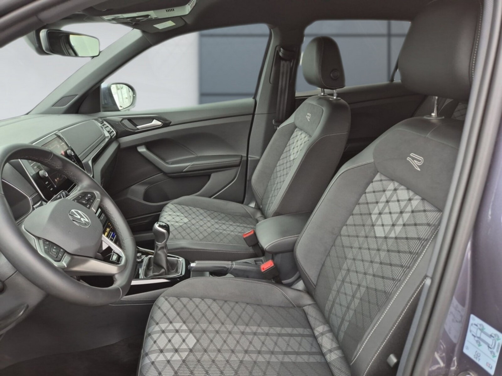 Volkswagen T-Cross – Bild 9