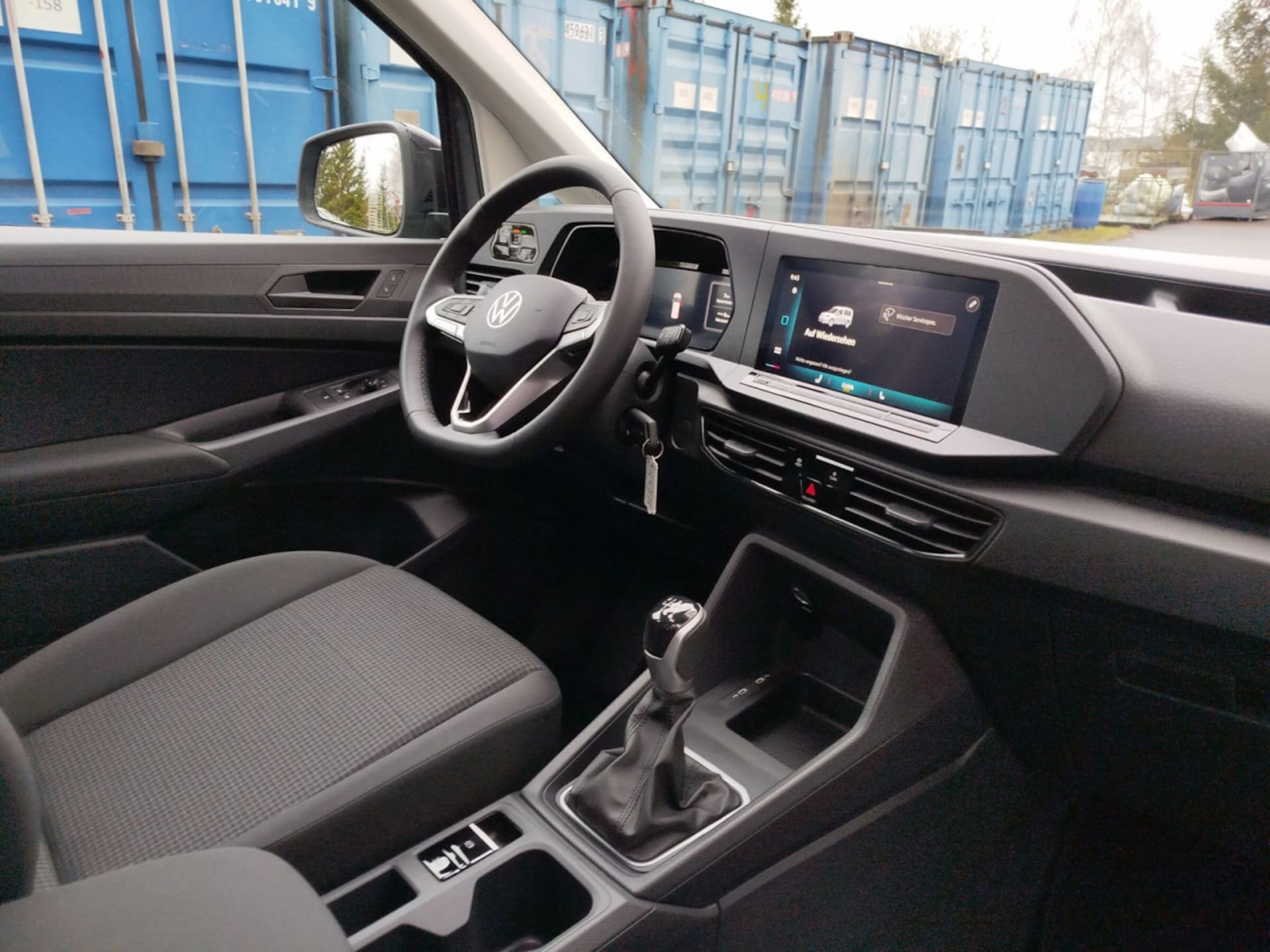 Volkswagen Caddy Basis-Modell