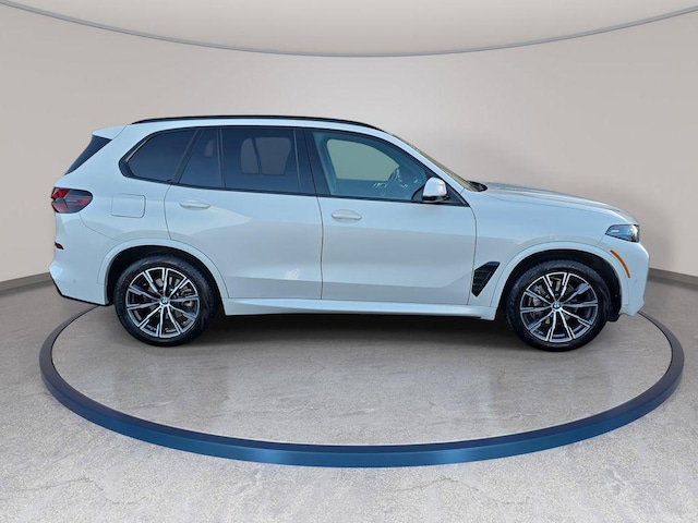 2025 BMW X5 40i - Photo 5