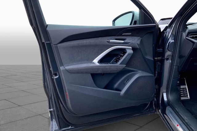 2026 Audi SQ5 Sportback Premium Plus - Photo 10