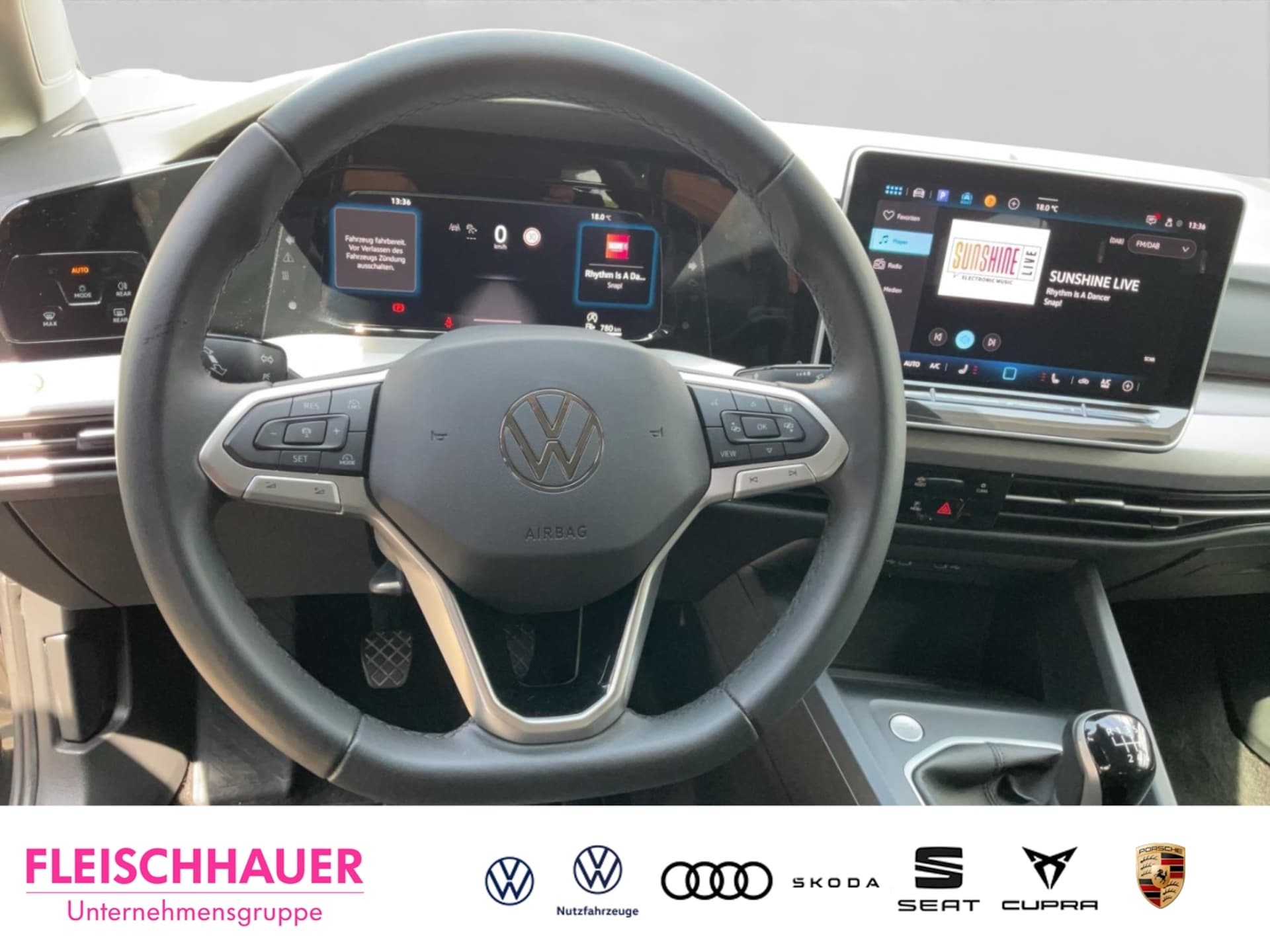 Volkswagen Golf Life