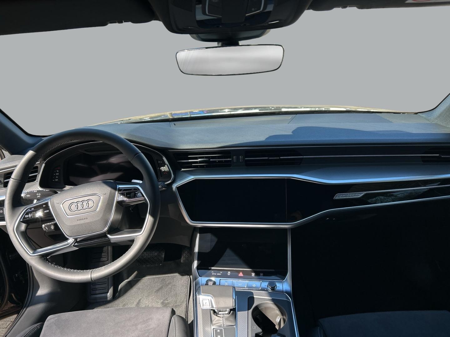 Bild über Audi A6 Avant advanced 45 TDI quattro S tronic - für weitere Informationen kontaktieren Sie den Audi Partner