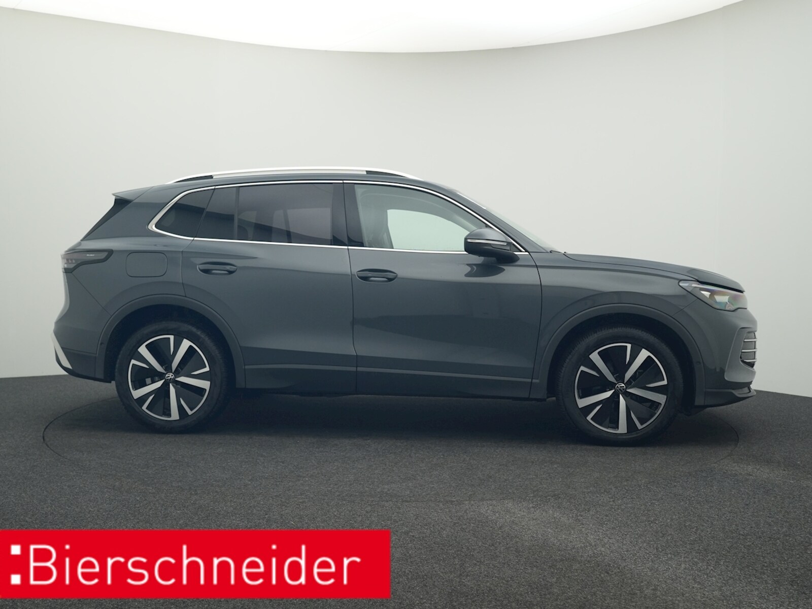 Volkswagen Tiguan – Bild 8